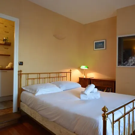 Authentic Bright Flat In Le Marais Appartamento *