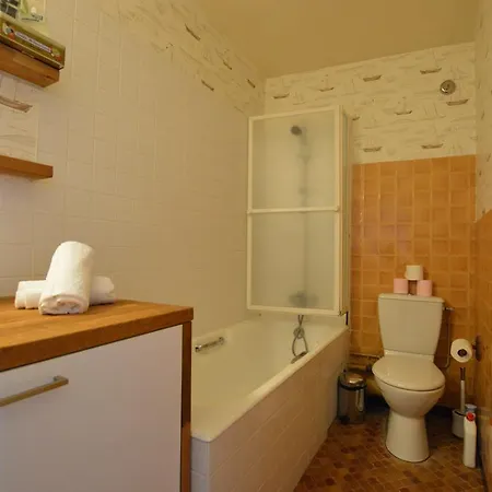 Authentic Bright Flat In Le Marais Appartamento